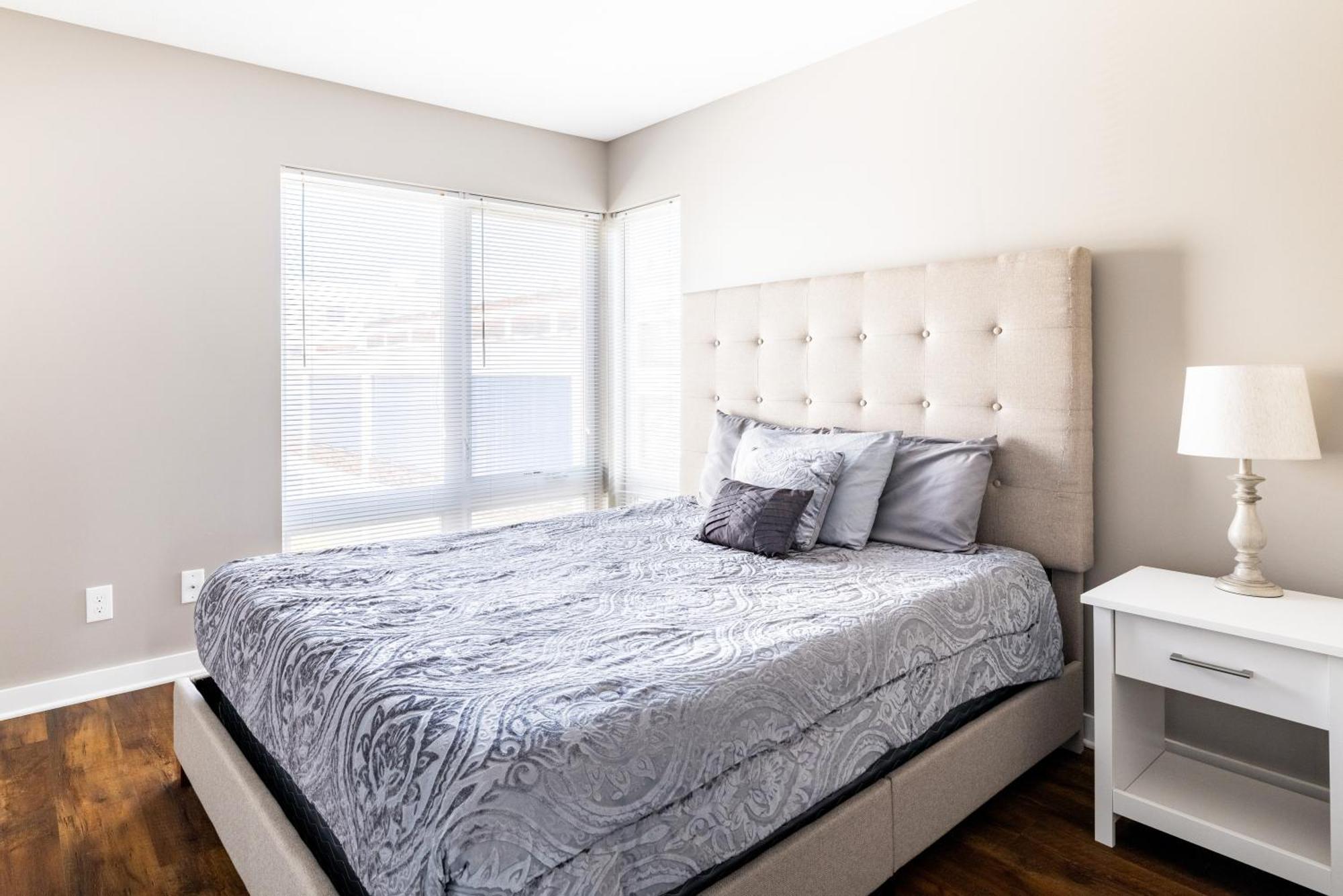 Luxury Downtown Townhome Unit 14 Кливленд Экстерьер фото